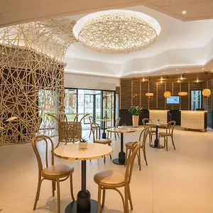 酒店 诺富特尼斯阿里纳斯阿罗伯特酒店, 尼斯